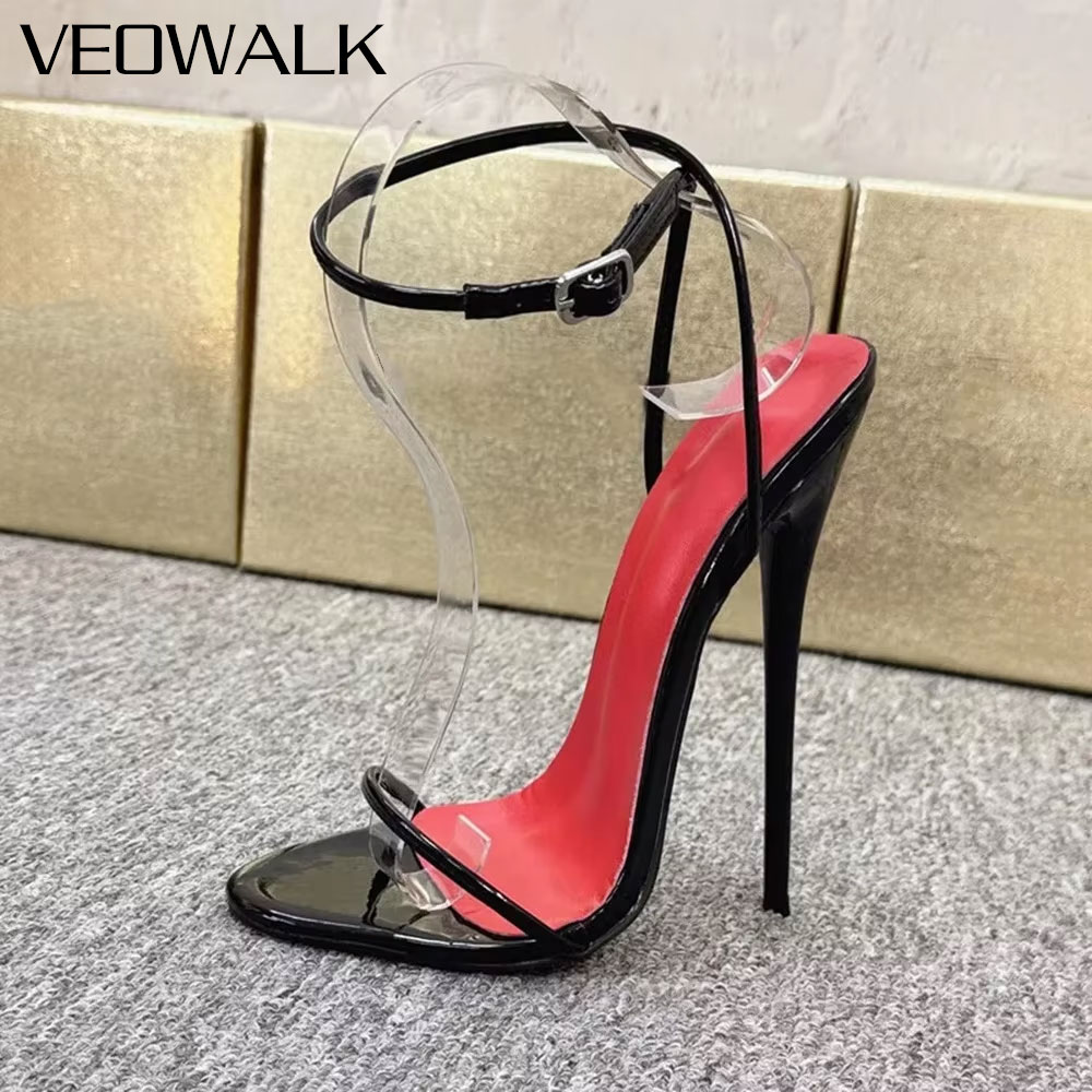 Patent Leather Pump - Sandali Marroni in Vernice con Punta
