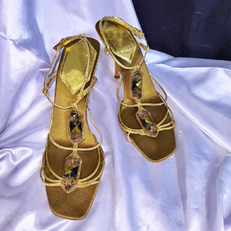 Sandali con cinturini a T sott - Women Shoes Egypt recensione e prezzo