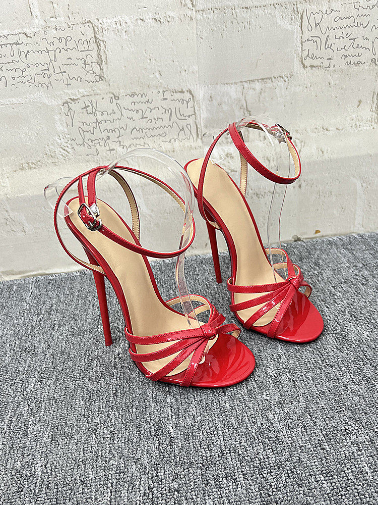 Nuovi Sandali Estivi Sexy con  - Patent Leather Pump recensione e prezzo